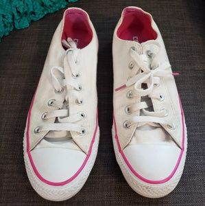White Converse With Pink Stripe 